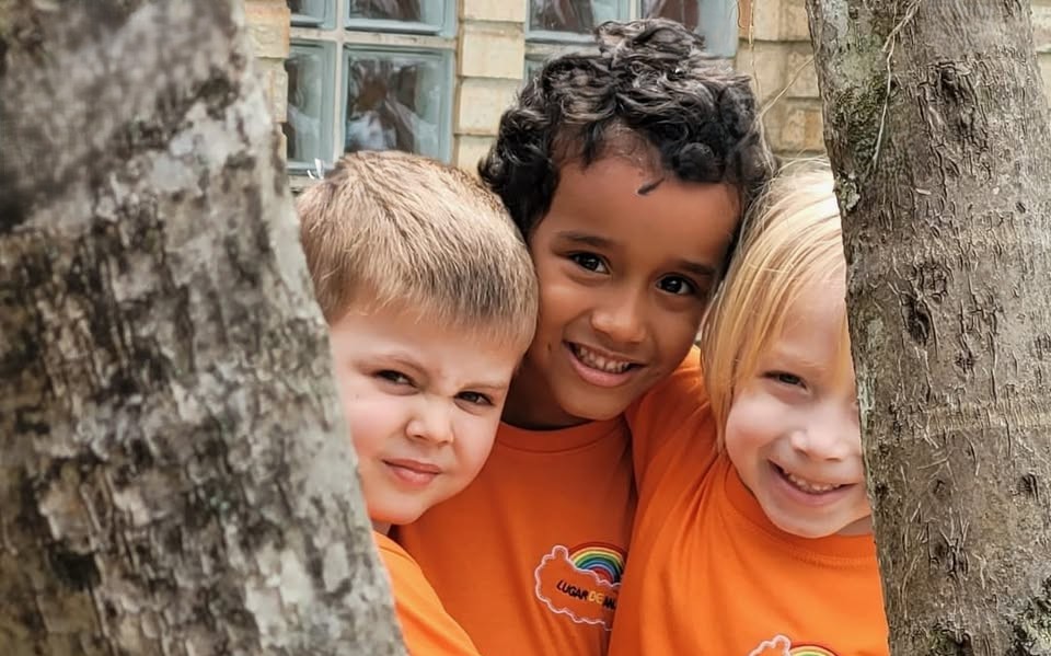Alunos brincando